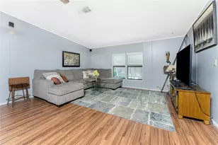 8436 Nighthawk Dr, Englewood, FL 34224 - Photo 9