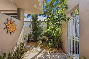 28128 Pablo Picasso Dr, Englewood, FL 34223 - Photo 9