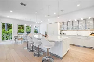 2021 20th St W, Boca Grande, FL 33921 - Photo 11