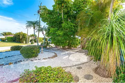 12403 Cole Avenue, Port Charlotte, FL 33981 - Photo 7