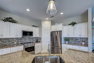 138 Long Meadow Ln, Rotonda West, FL 33947 - Photo 7