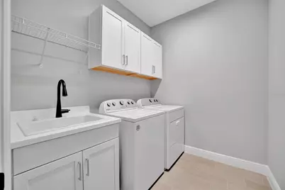 10182 Crystal Isle Circle, Sarasota, FL 34241 - Photo 7