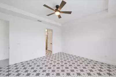 18575 Midsummer Place, Venice, FL 34293 - Photo 11