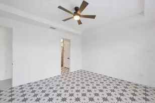 18575 Midsummer Pl, Venice, FL 34293 - Photo 11