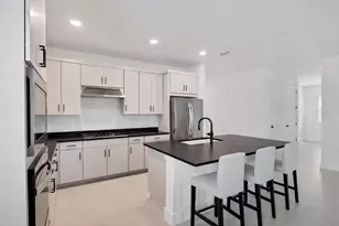 18575 Midsummer Pl, Venice, FL 34293 - Photo 5