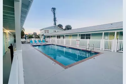 148 Cleveland Drive #1A, Sarasota, FL 34236 - Photo 3