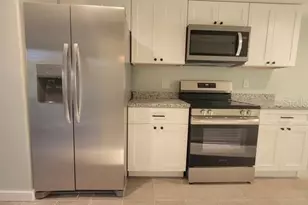 148 Cleveland Dr, Sarasota, FL 34236 - Photo 7