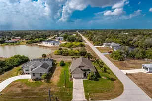 228 Antilla Dr, Rotonda West, FL 33947 - Photo 43