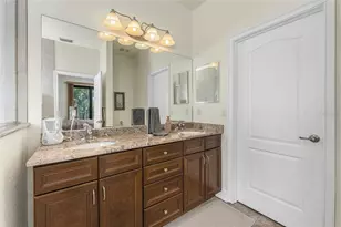 228 Antilla Dr, Rotonda West, FL 33947 - Photo 17