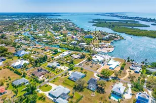 100 N Green Dolphin Dr, Cape Haze, FL 33946 - Photo 61