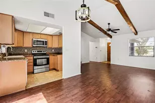 2332 Seward Dr, Sarasota, FL 34234 - Photo 7