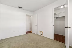 2332 Seward Dr, Sarasota, FL 34234 - Photo 11