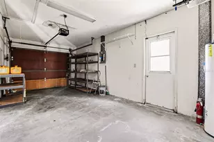 2332 Seward Dr, Sarasota, FL 34234 - Photo 17