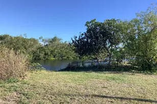 4150 Gardner Dr, Port Charlotte, FL 33952 - Photo 1