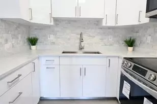 6221 NW 37th Terrace, Virginia Gardens, FL 33166 - Photo 13