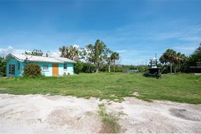 1695 Manor Road, Englewood, FL 34223 - Photo 9