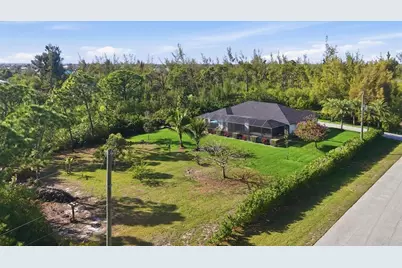 10726 Kearsarge Circle, Port Charlotte, FL 33981 - Photo 57