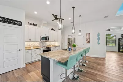 34 Medalist Way, Rotonda West, FL 33947 - Photo 5