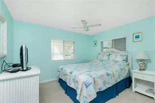 532 Walnut Cir, Venice, FL 34285 - Photo 15