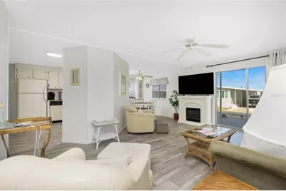 532 Walnut Circle, Venice, FL 34285 - Photo 13