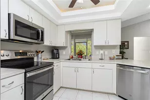 3200 Emerald Ln, North Port, FL 34286 - Photo 17