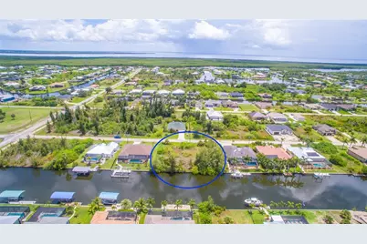 8088 Antwerp Circle, Port Charlotte, FL 33981 - Photo 7