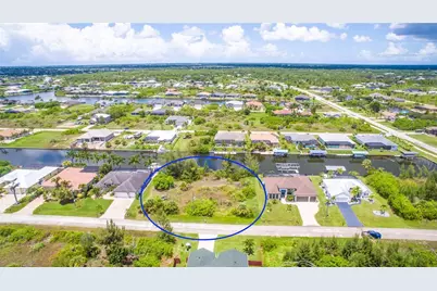 8096 Antwerp Circle, Port Charlotte, FL 33981 - Photo 3