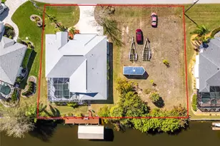 9572 Applin Cir, Port Charlotte, FL 33981 - Photo 3