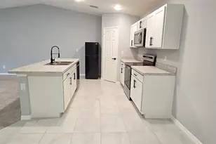 1532 NE 35th, Cape Coral, FL 33909 - Photo 5