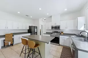 236 15th Ave SE, Saint Petersburg, FL 33701 - Photo 13