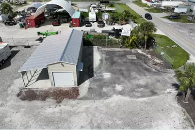 2820 Avenue Of The Americas, Englewood, FL 34224 - Photo 15