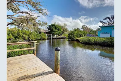 24 S Oxford Drive, Englewood, FL 34223 - Photo 5