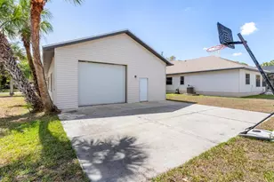 18412 Meyer Ave, Port Charlotte, FL 33948 - Photo 11