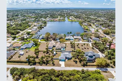 18412 Meyer Avenue, Port Charlotte, FL 33948 - Photo 23