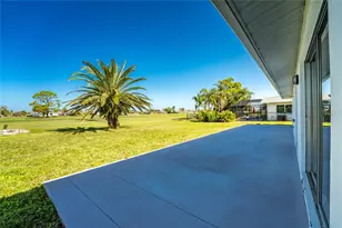 72 Oakland Hills Ct, Rotonda West, FL 33947 - Photo 3