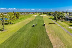 72 Oakland Hills Ct, Rotonda West, FL 33947 - Photo 61