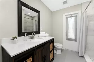 72 Oakland Hills Ct, Rotonda West, FL 33947 - Photo 31