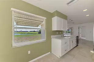 31 Oakland Hills Ct, Rotonda West, FL 33947 - Photo 25
