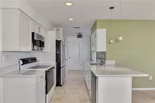 31 Oakland Hills Ct, Rotonda West, FL 33947 - Photo 21