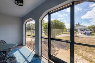 332 Cypress Rd, Venice, FL 34293 - Photo 3