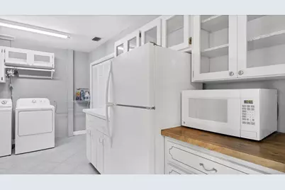 332 Cypress Road, Venice, FL 34293 - Photo 17