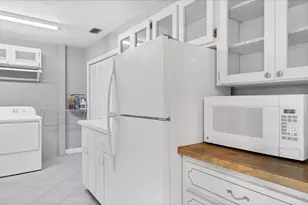 332 Cypress Rd, Venice, FL 34293 - Photo 17