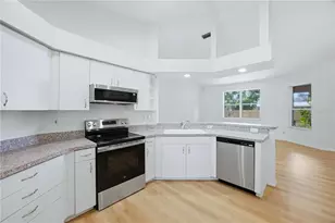 3012 Vinson Ave, Sarasota, FL 34232 - Photo 9