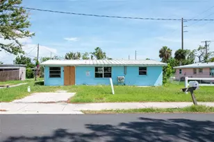 1695 Manor Rd, Englewood, FL 34223 - Photo 11