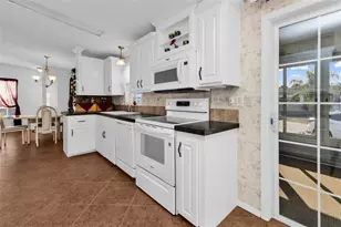634 Leisure, Venice, FL 34285 - Photo 13
