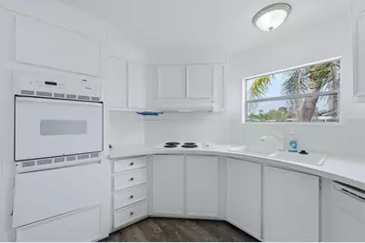 3310 Blue Jay Lane, Englewood, FL 34224 - Photo 9