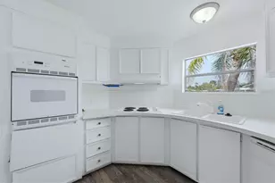 3310 Blue Jay Ln, Englewood, FL 34224 - Photo 9