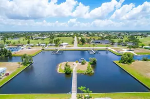 47 Oakland Hills Pl, Rotonda West, FL 33947 - Photo 43