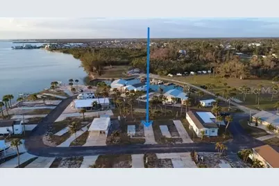 7500 Park Pointe Drive #52, Englewood, FL 34224 - Photo 5