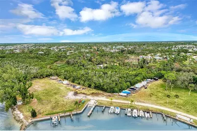 7500 Park Pointe Drive #52, Englewood, FL 34224 - Photo 15